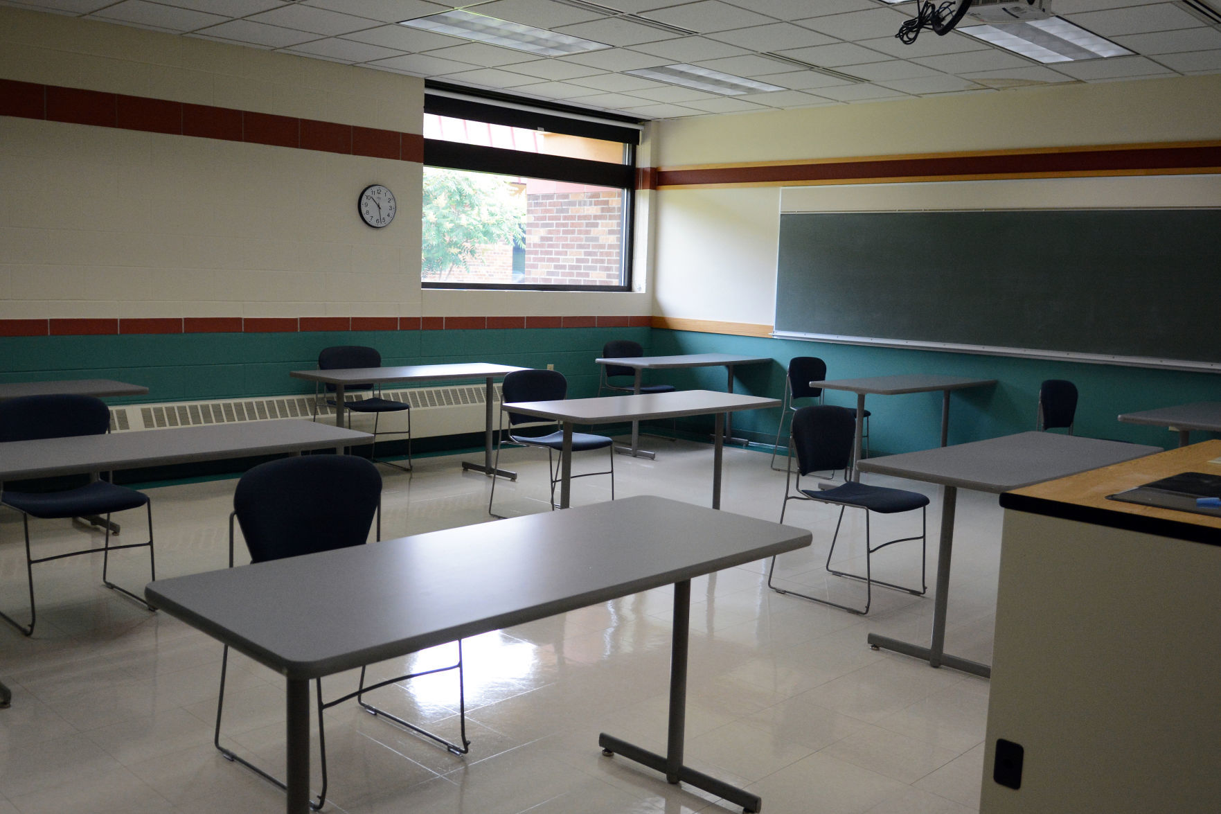 UW-Baraboo campus June 23, 2020